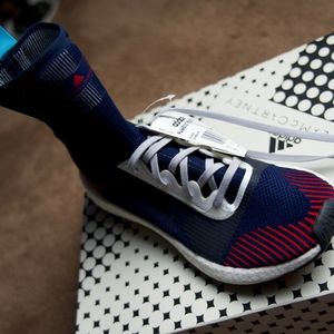 Stella McCartney pulse boost HD mid